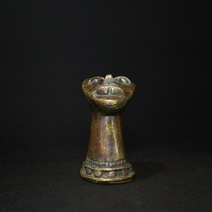 vinatge indian tribal modern art bronze sculpture front view